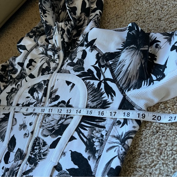 Lululemon Scuba Hoodie Brisk Bloom Full Zip - Picture 12 of 13